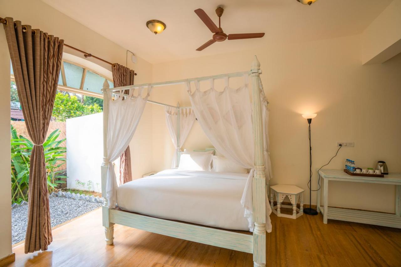 Auberge de jeunesse Moustache Goa Luxuria à Vagator Extérieur photo