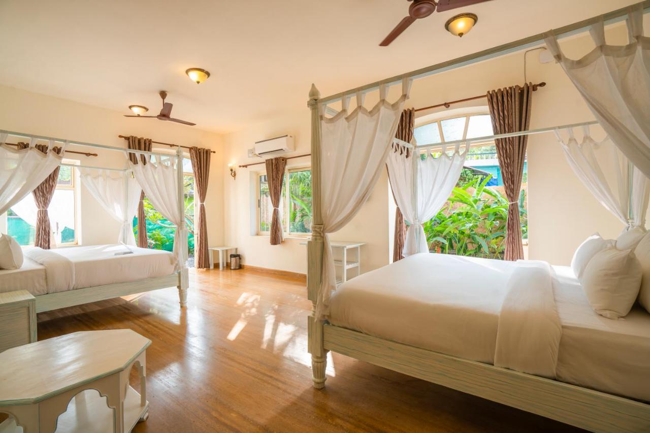 Auberge de jeunesse Moustache Goa Luxuria à Vagator Extérieur photo