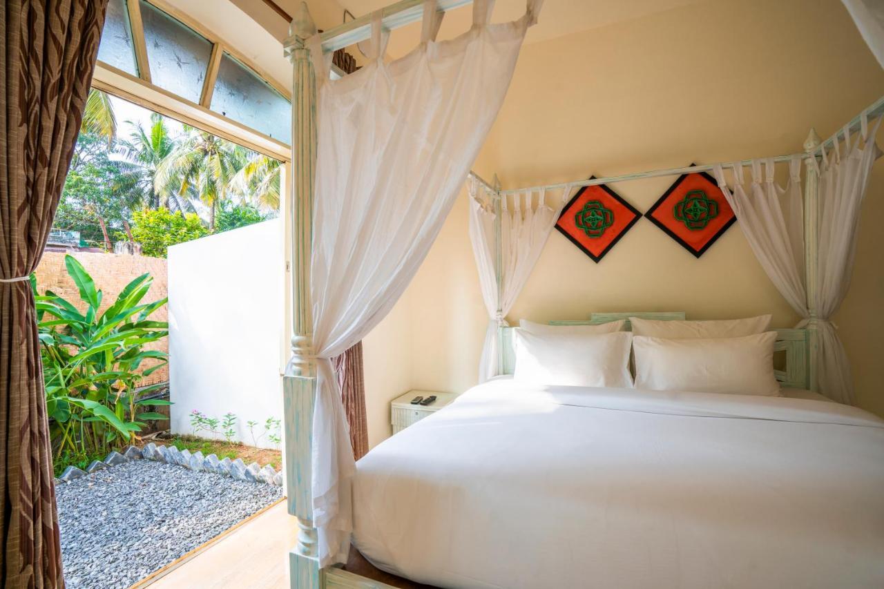 Auberge de jeunesse Moustache Goa Luxuria à Vagator Extérieur photo
